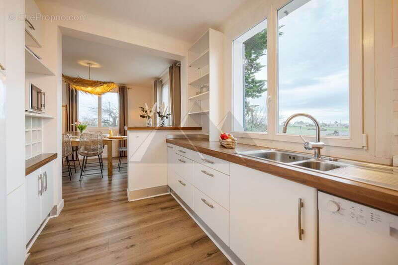 Maison a vendre a brignogan plages - vue mer - photo 6