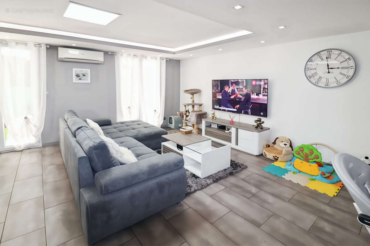 Appartement à MARIGNANE