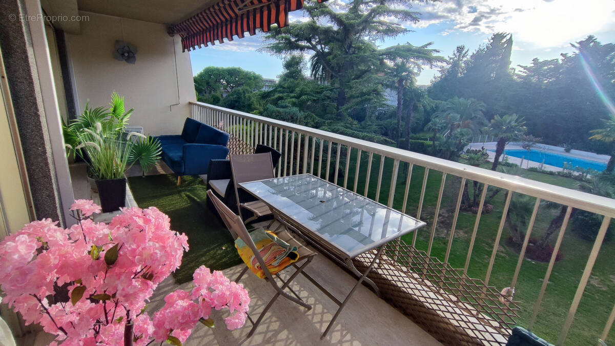 Appartement à CANNES