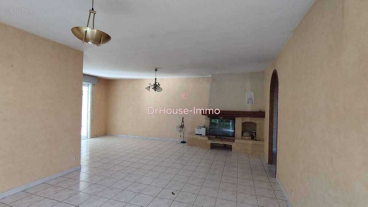 Maison à CARSAC-DE-GURSON