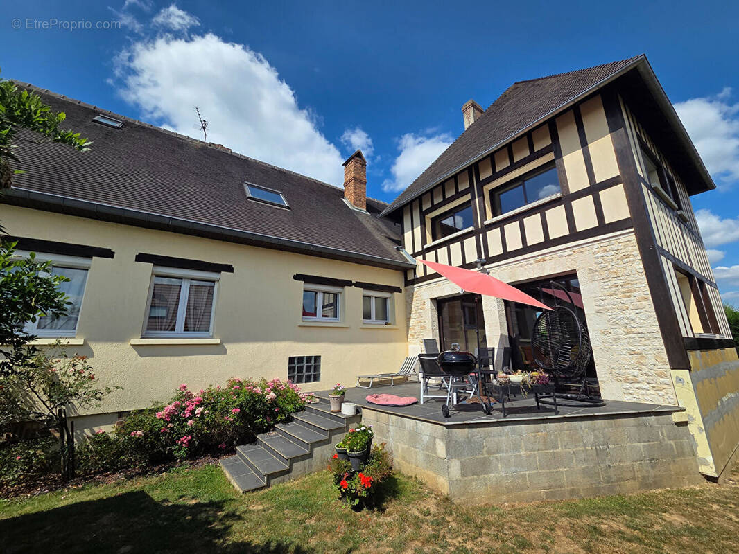 Maison à LA MAILLERAYE-SUR-SEINE