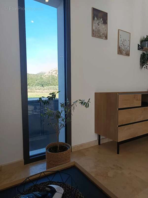 Maison à PELISSANNE