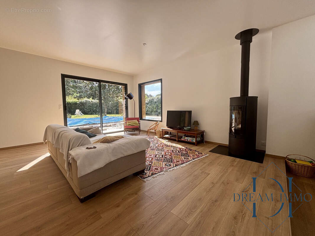 Maison à LIT-ET-MIXE