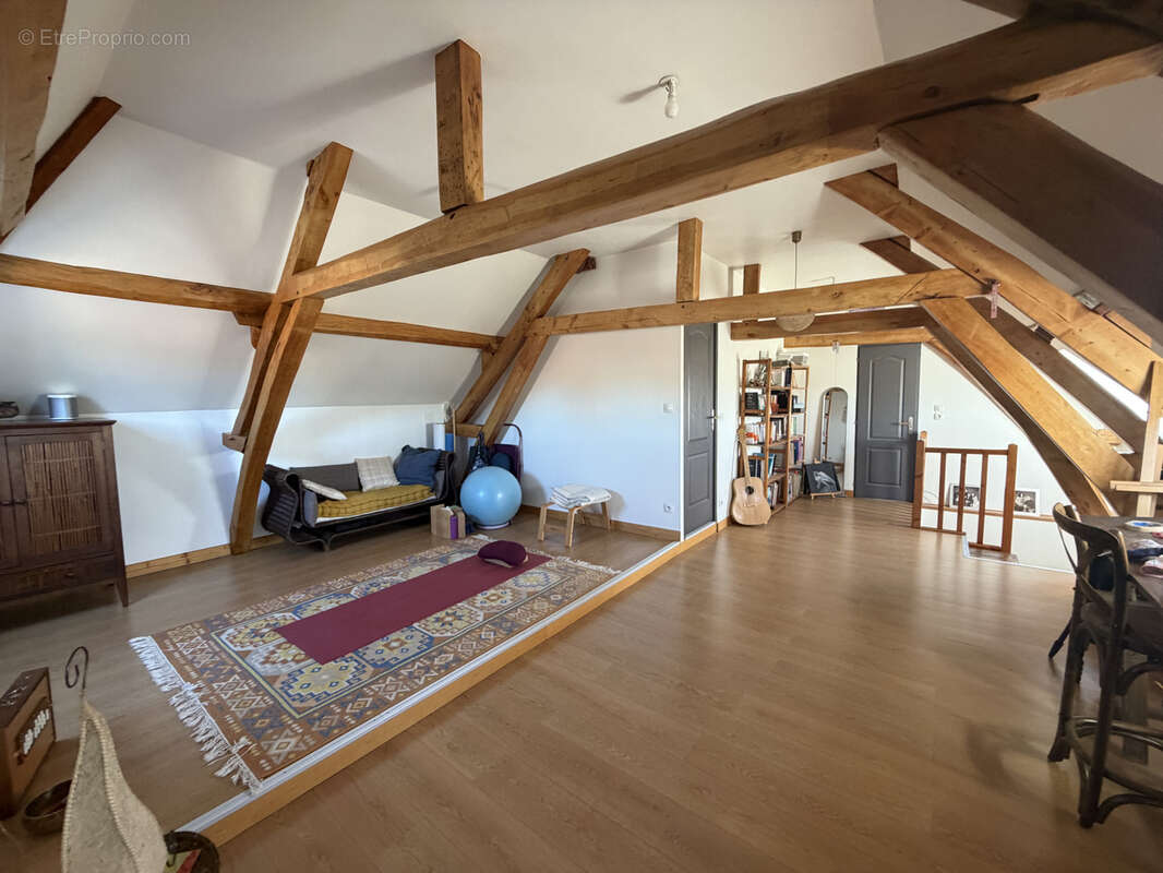 En exclusivite sur la commune de flixecourt : superbe maison de maitre de 160 m2 avec beau jardin arboré - photo 19