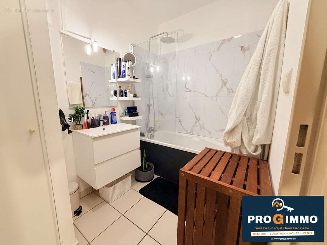 Appartement à SAINT-DENIS