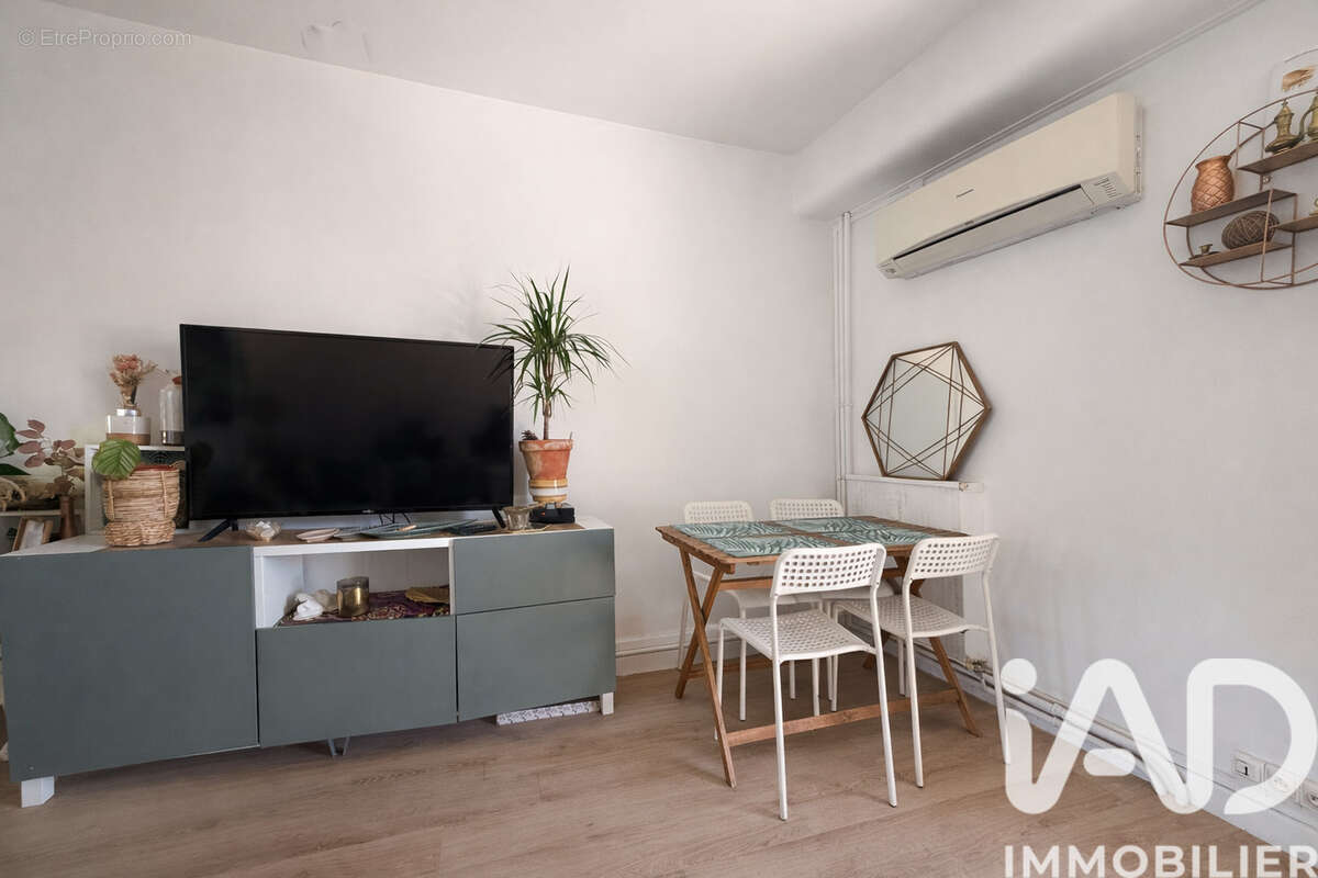 Photo 8 - Appartement à MARSEILLE-5E