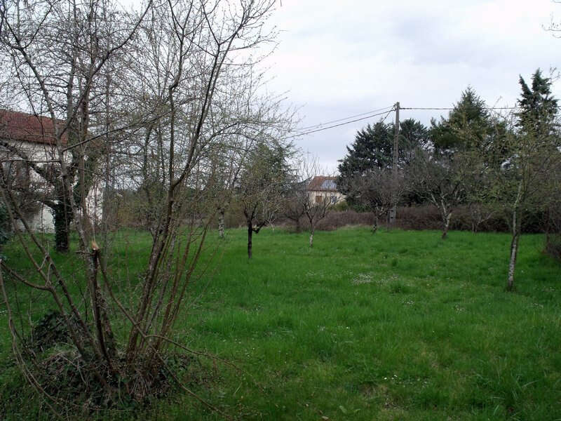 Terrain à VILLEFRANCHE-DE-ROUERGUE