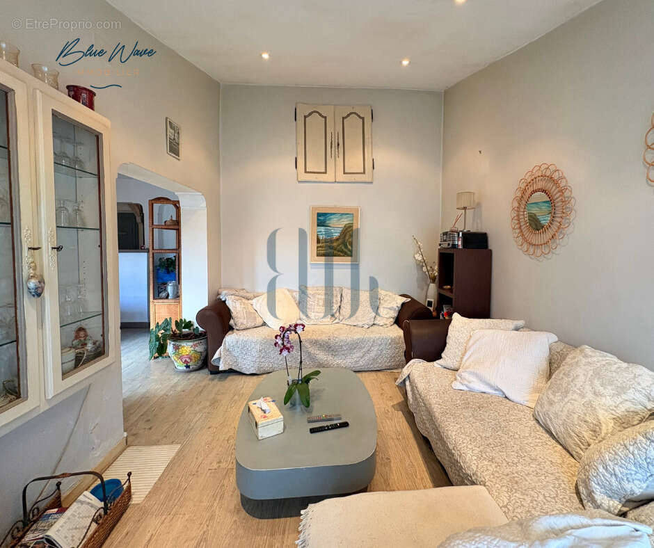 Maison à PLAN-DE-LA-TOUR