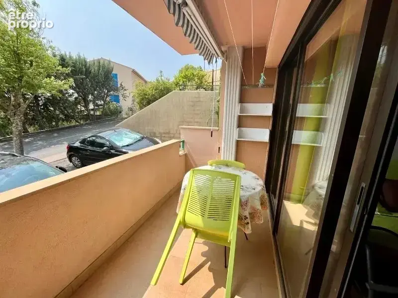 Appartement 2 pièces 31 m² à vendre à Greoux-Les-Bains (04800) - photo 2