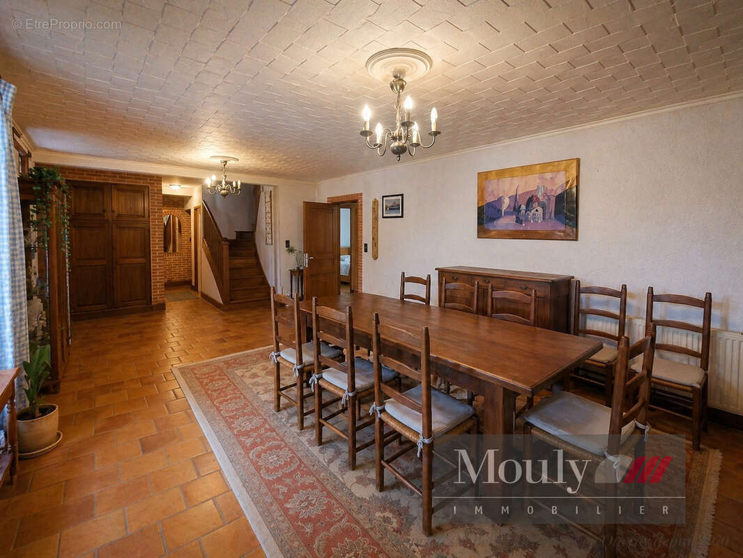 Maison à LABASTIDE-MARNHAC