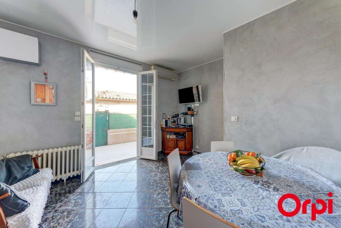 Appartement à CALUIRE-ET-CUIRE