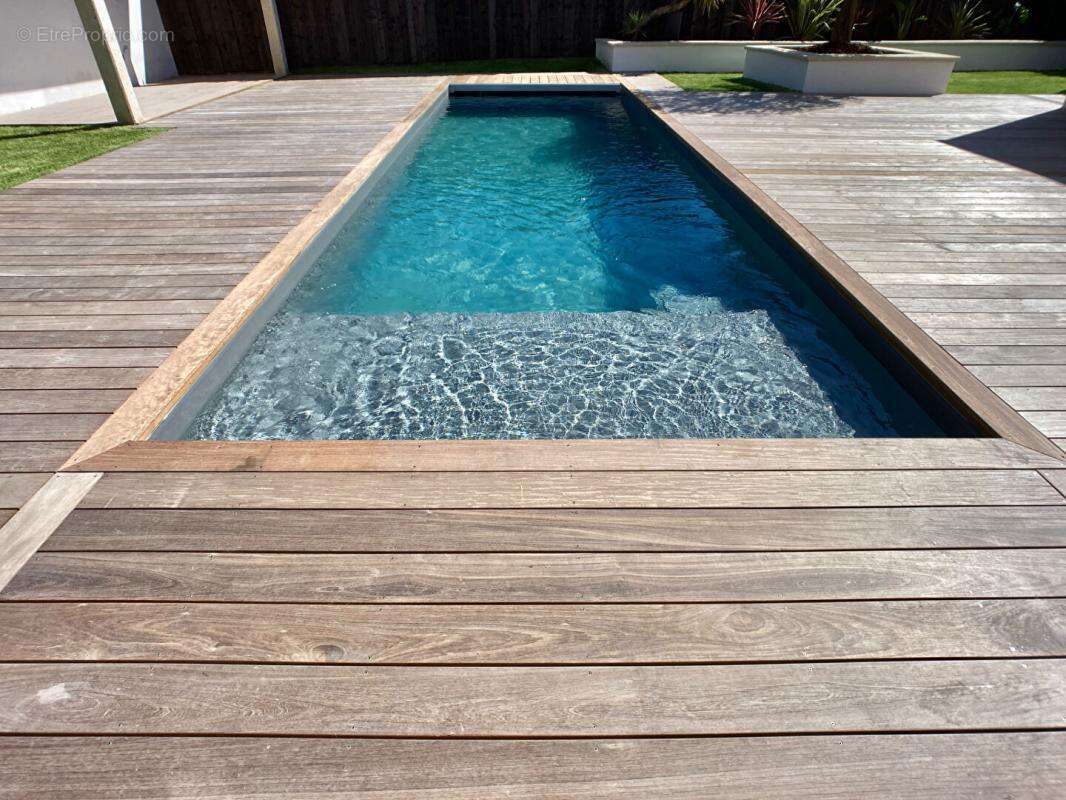 Maison à LE TAILLAN-MEDOC