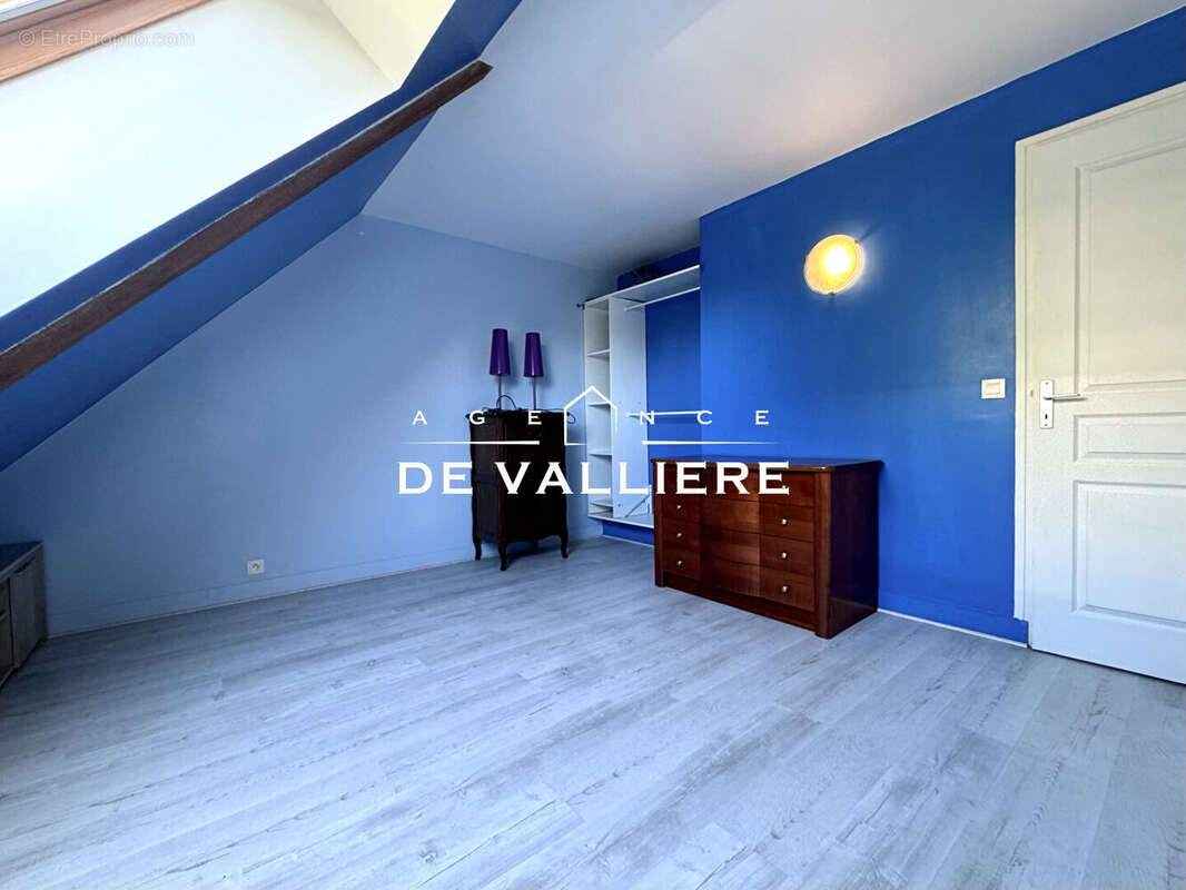 Appartement à NANTERRE