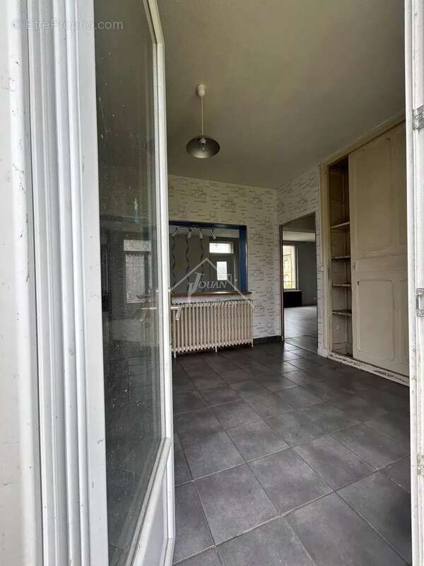 Maison à SAINT-POURCAIN-SUR-SIOULE