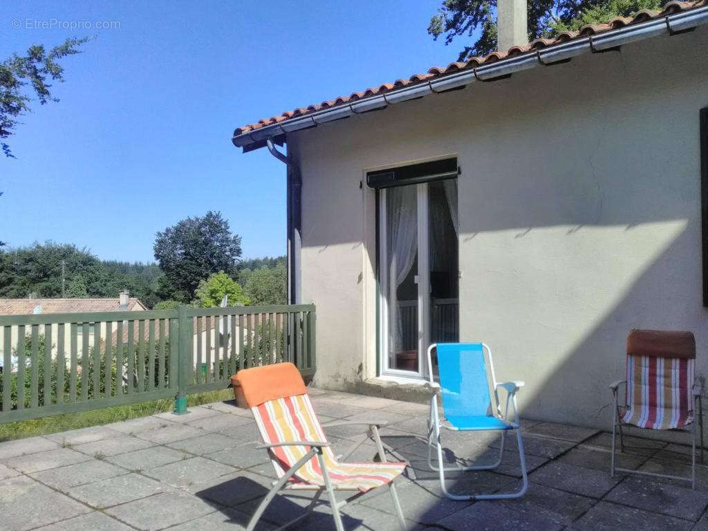 Villa 140 m2 + appartement de 70 m2 à Les Martys 11310 - photo 16