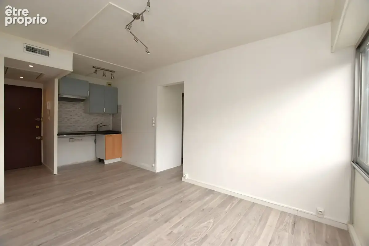 F2 de 35 m² avec parking couvert - photo 3