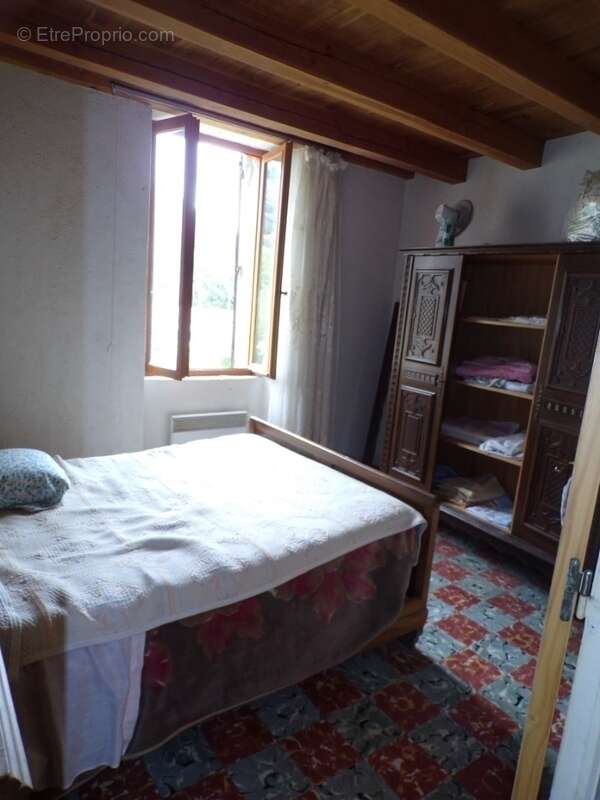 Maison à SAINT-FLORENT-SUR-AUZONNET