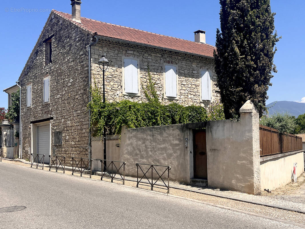 Maison à CAROMB