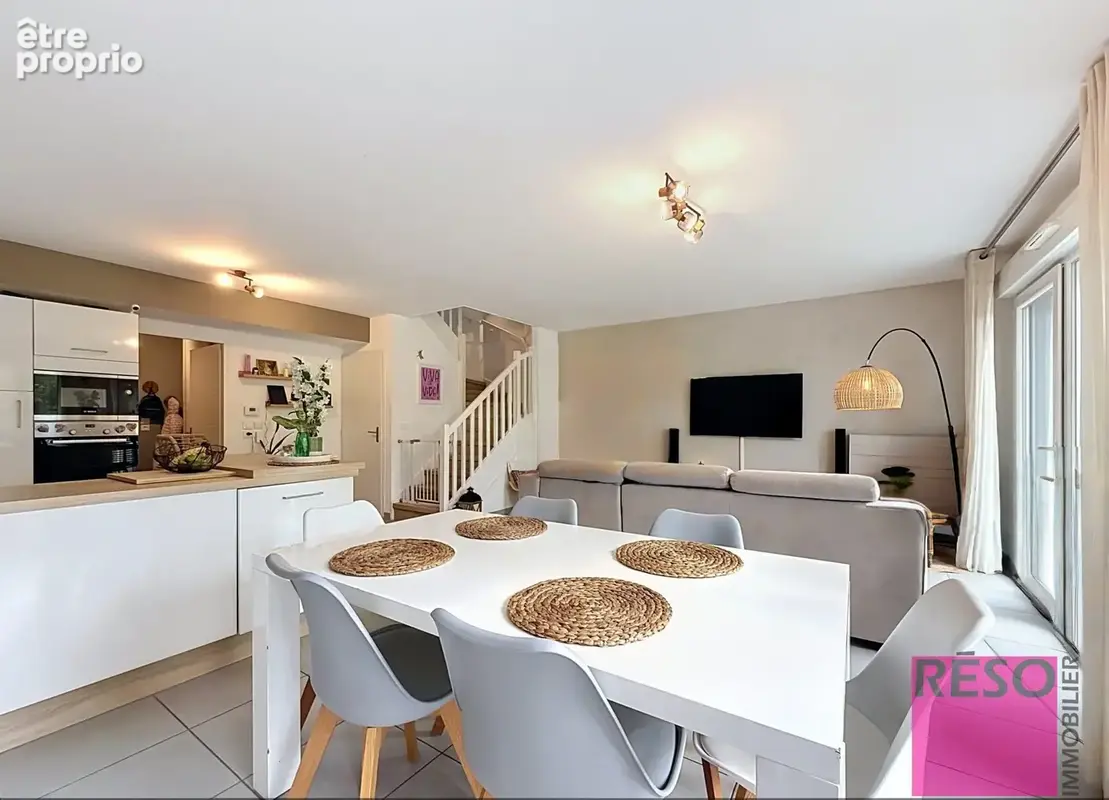 Maison 5 pièces 111 m² à vendre à Cranves-Sales (74380) - photo 8