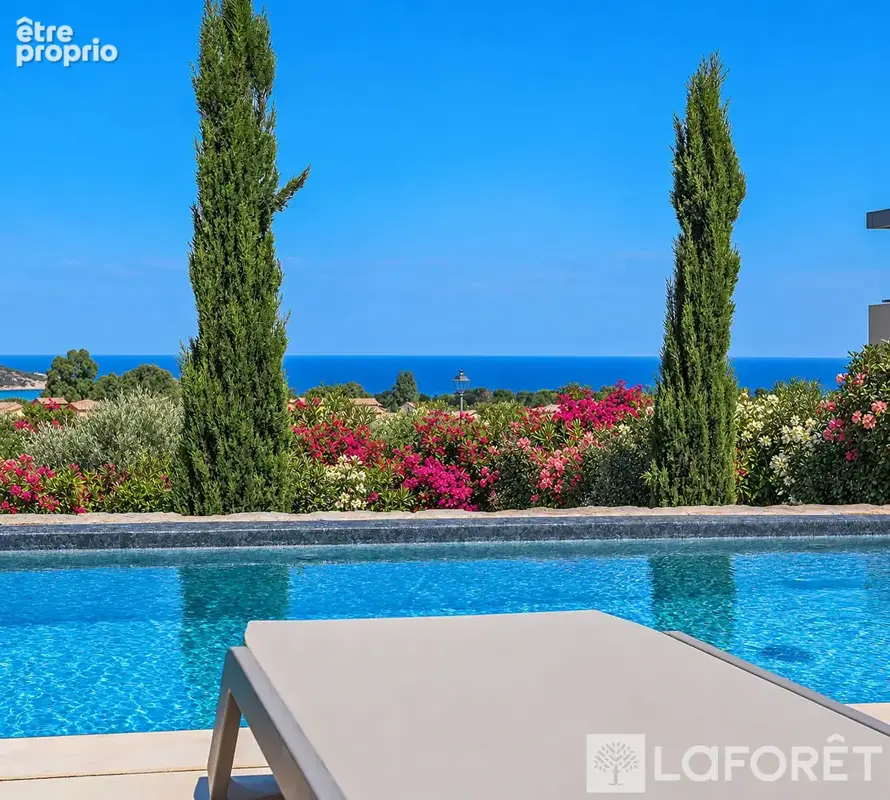 Villa contemporaine d'exception avec piscine vue mer et montagnes - photo 4