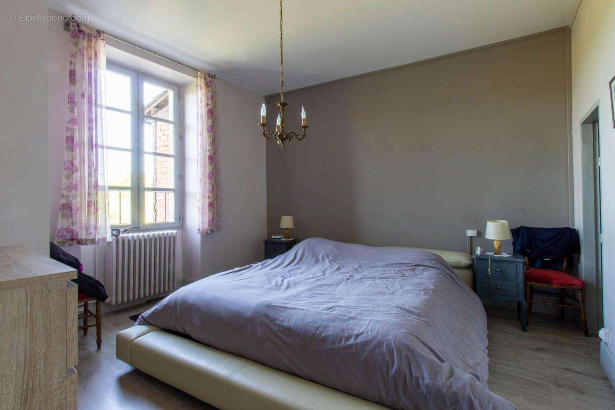 Maison à CORDES-SUR-CIEL