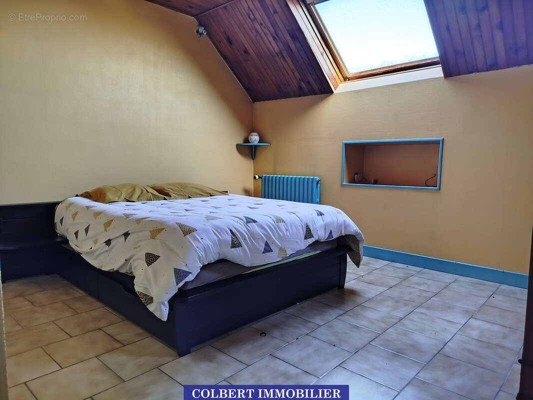Maison à CHARMOY