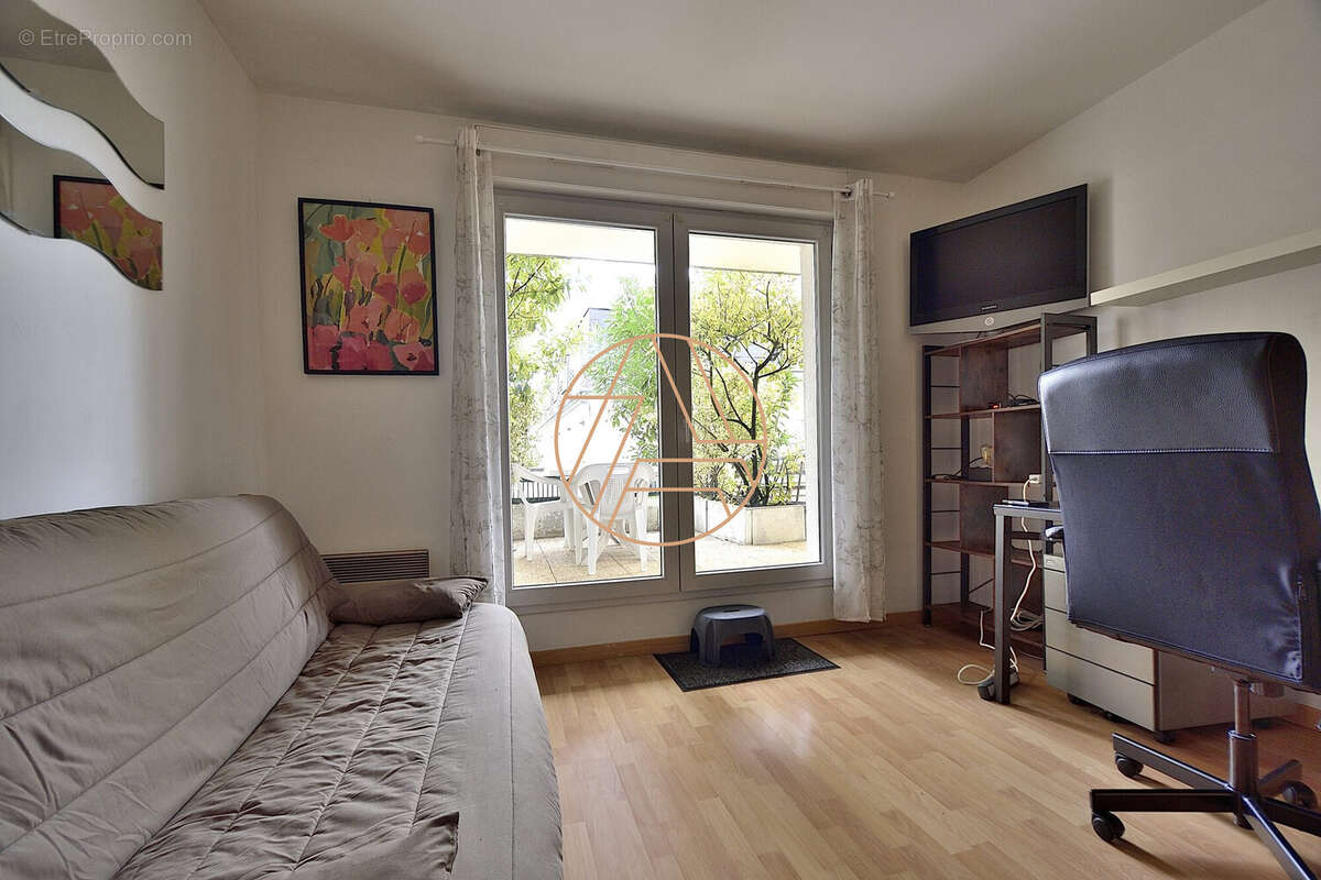 Appartement à SAINT-MAUR-DES-FOSSES