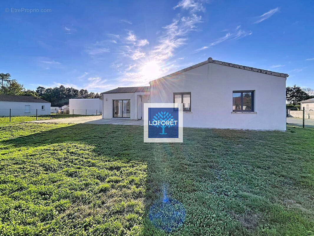 Maison à SAINT-ANDRE-DE-CUBZAC