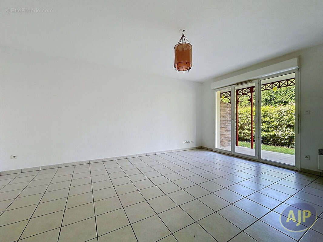 Appartement à AUDENGE