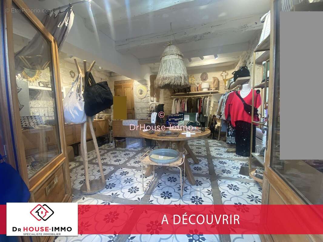 Commerce à SAINT-LAURENT-D'AIGOUZE