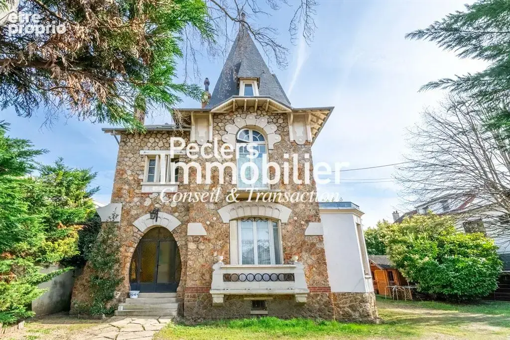 Photo Maison à Rueil-Malmaison au prix de 1 595 000€