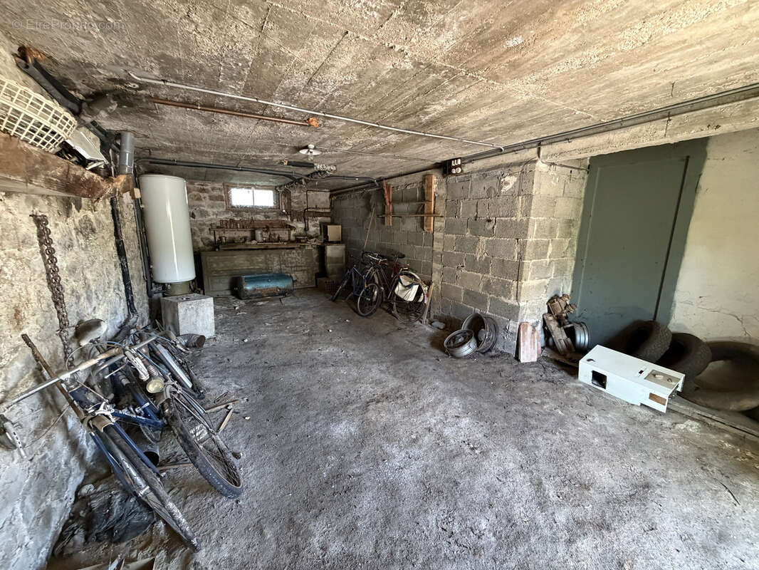 Maison avec garage - photo 8
