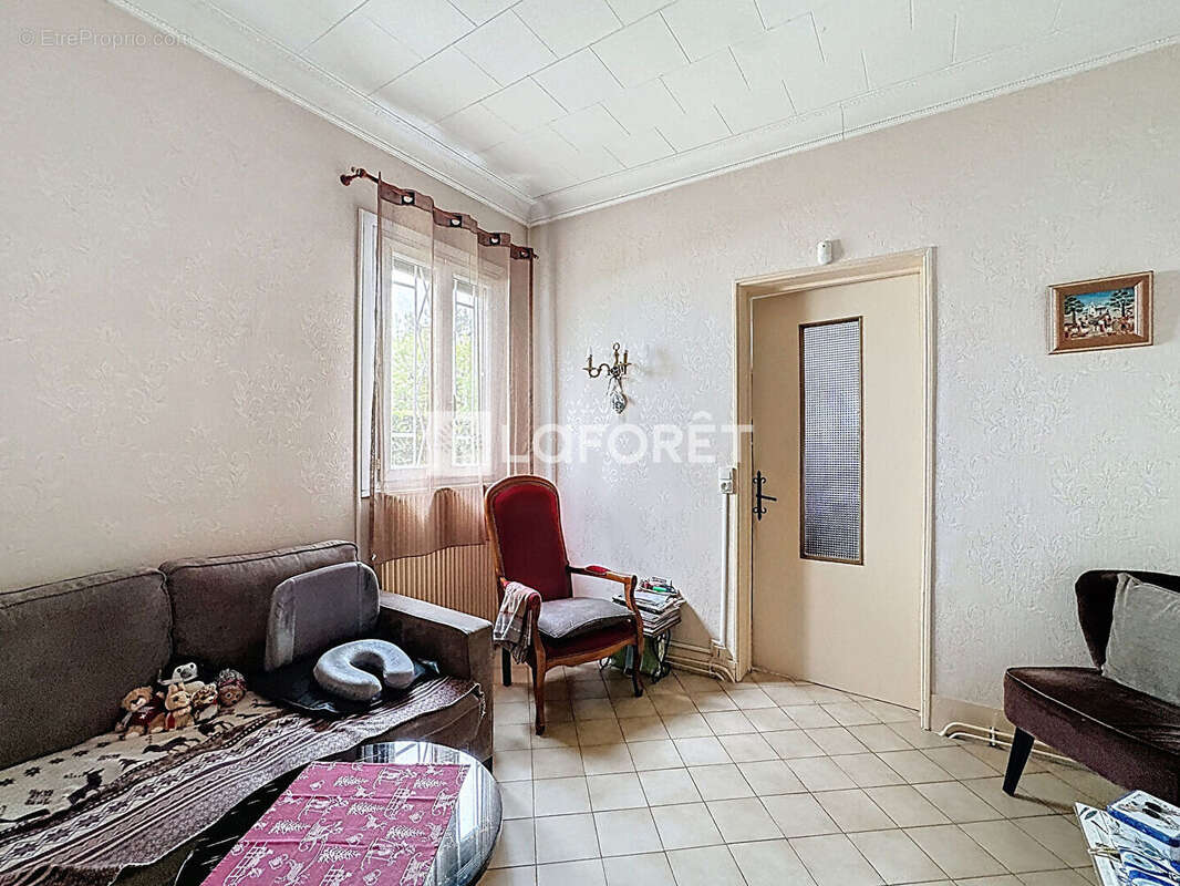 Maison à BONNEUIL-SUR-MARNE