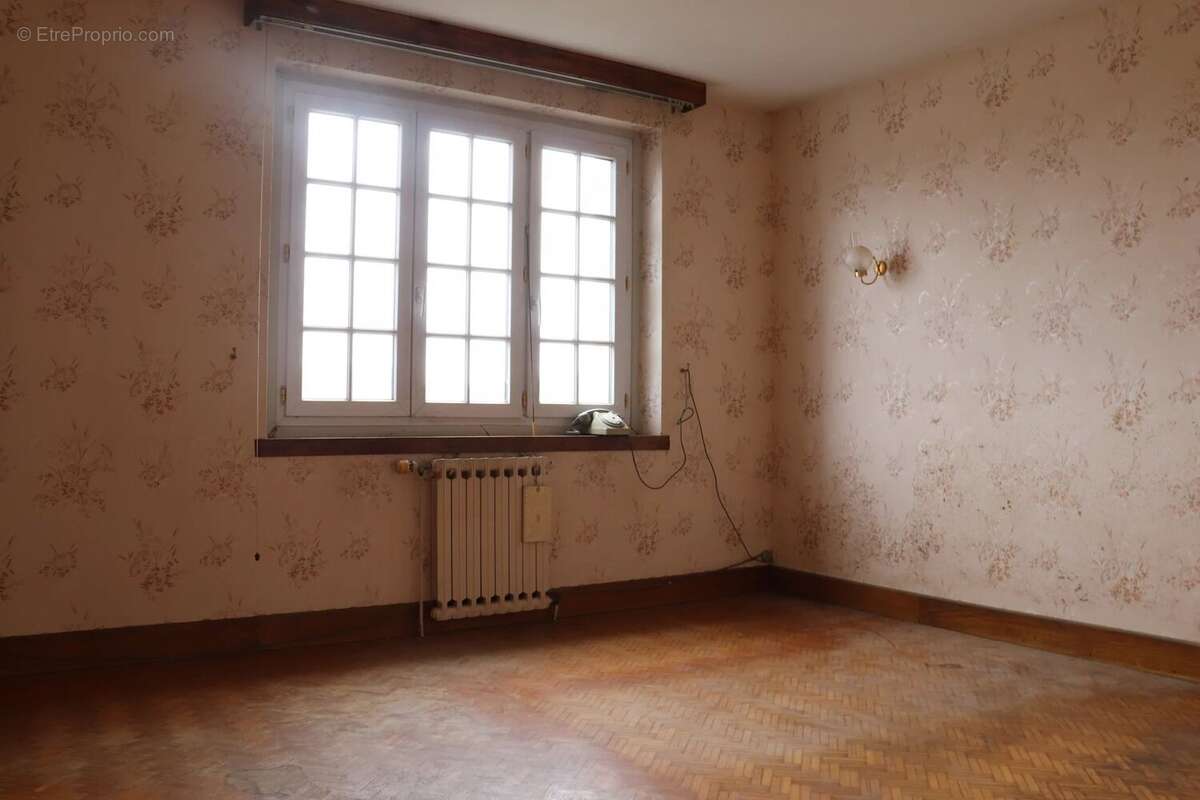 Maison à LA FERTE-GAUCHER