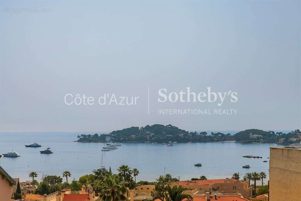 Appartement à BEAULIEU-SUR-MER