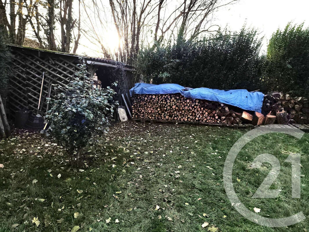 Maison à FOLLEVILLE