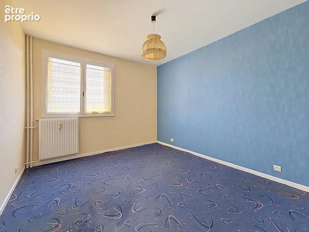 Appartement F4 avec balcon, parking et cave - photo 5