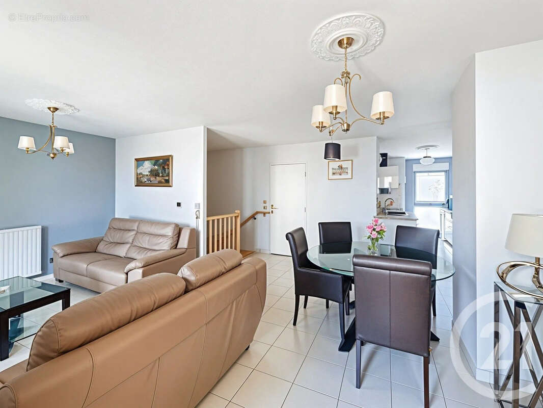 Appartement à VENISSIEUX