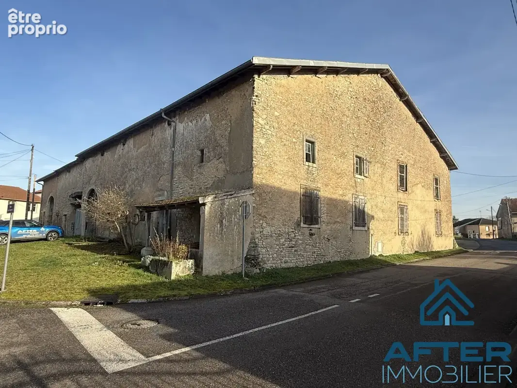 Maison à XERMAMENIL