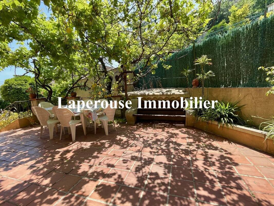 Maison à CAGNES-SUR-MER