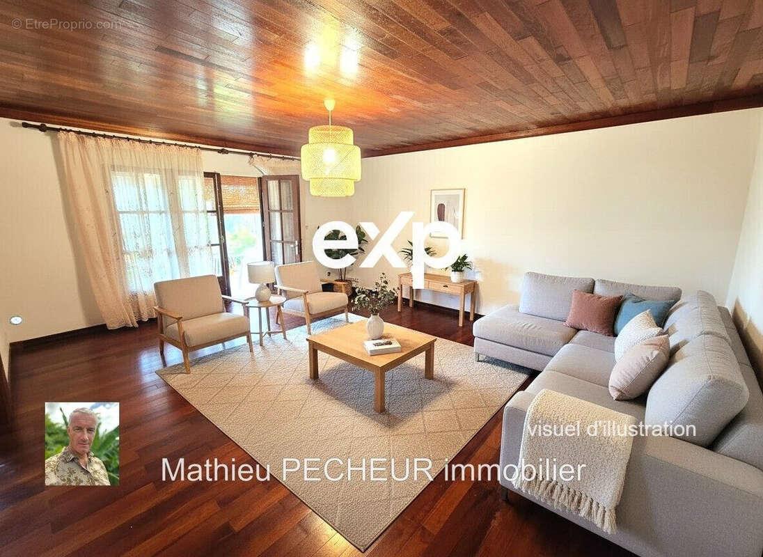 Maison 190 m² à Sainte-Marie  - photo 3