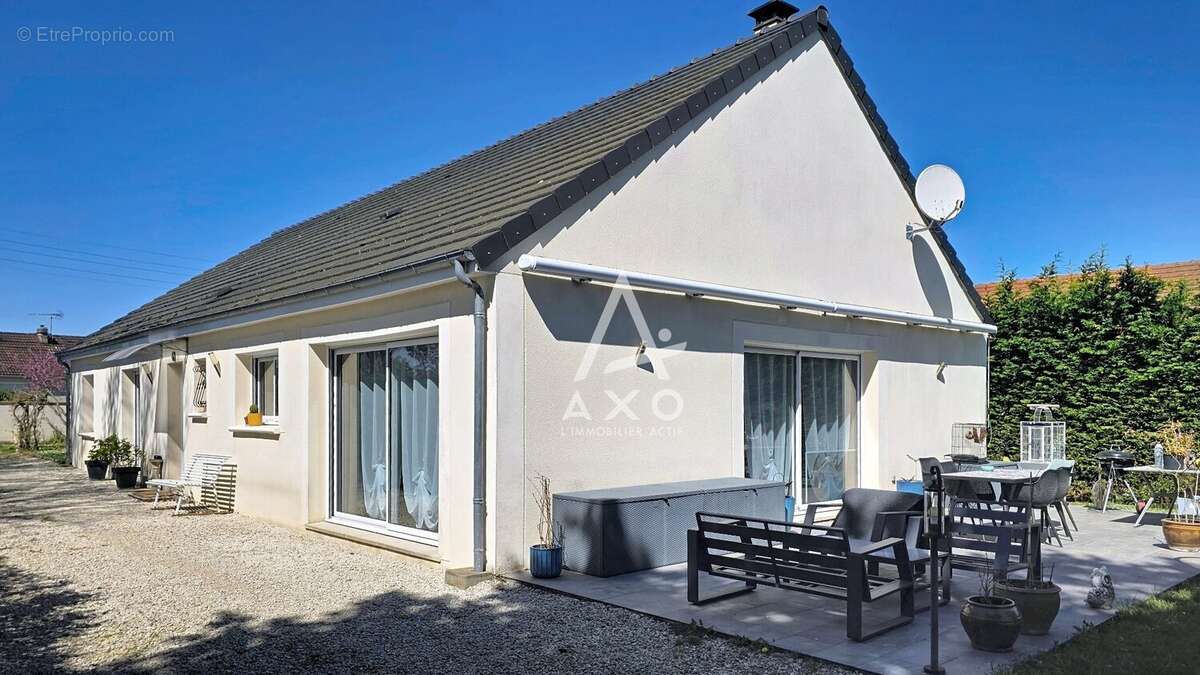 Maison à CEPOY