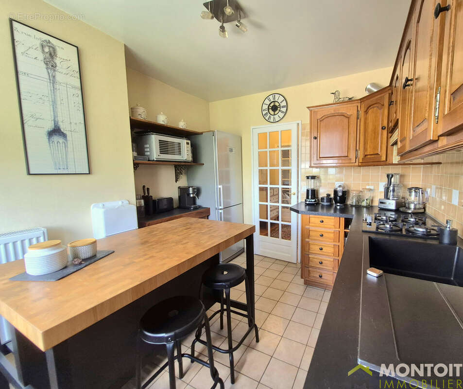 Appartement à THIAIS