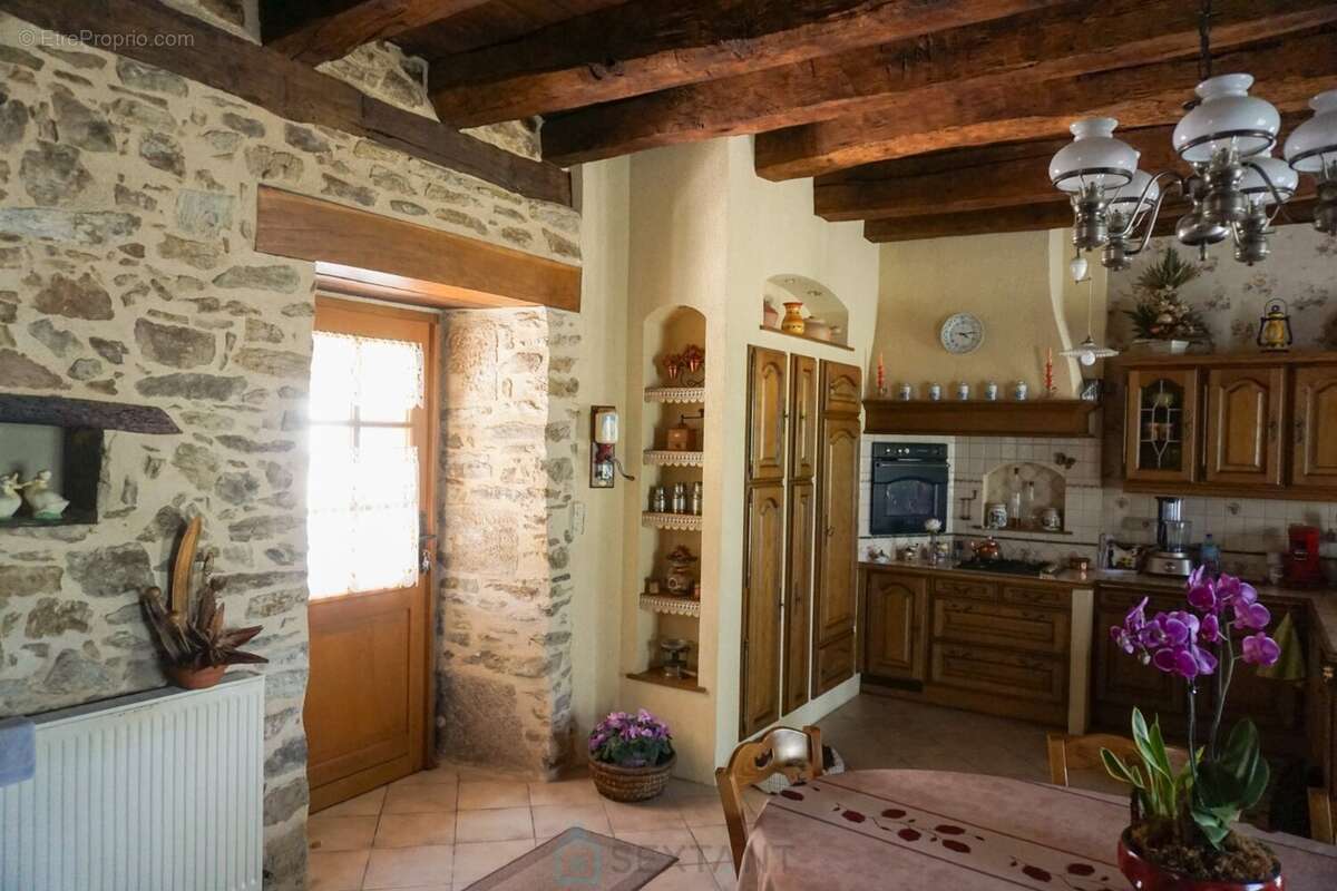 Charmant corps de ferme situé au coeur du paisible et pittoresque paysage du Périgord Vert. - photo 14