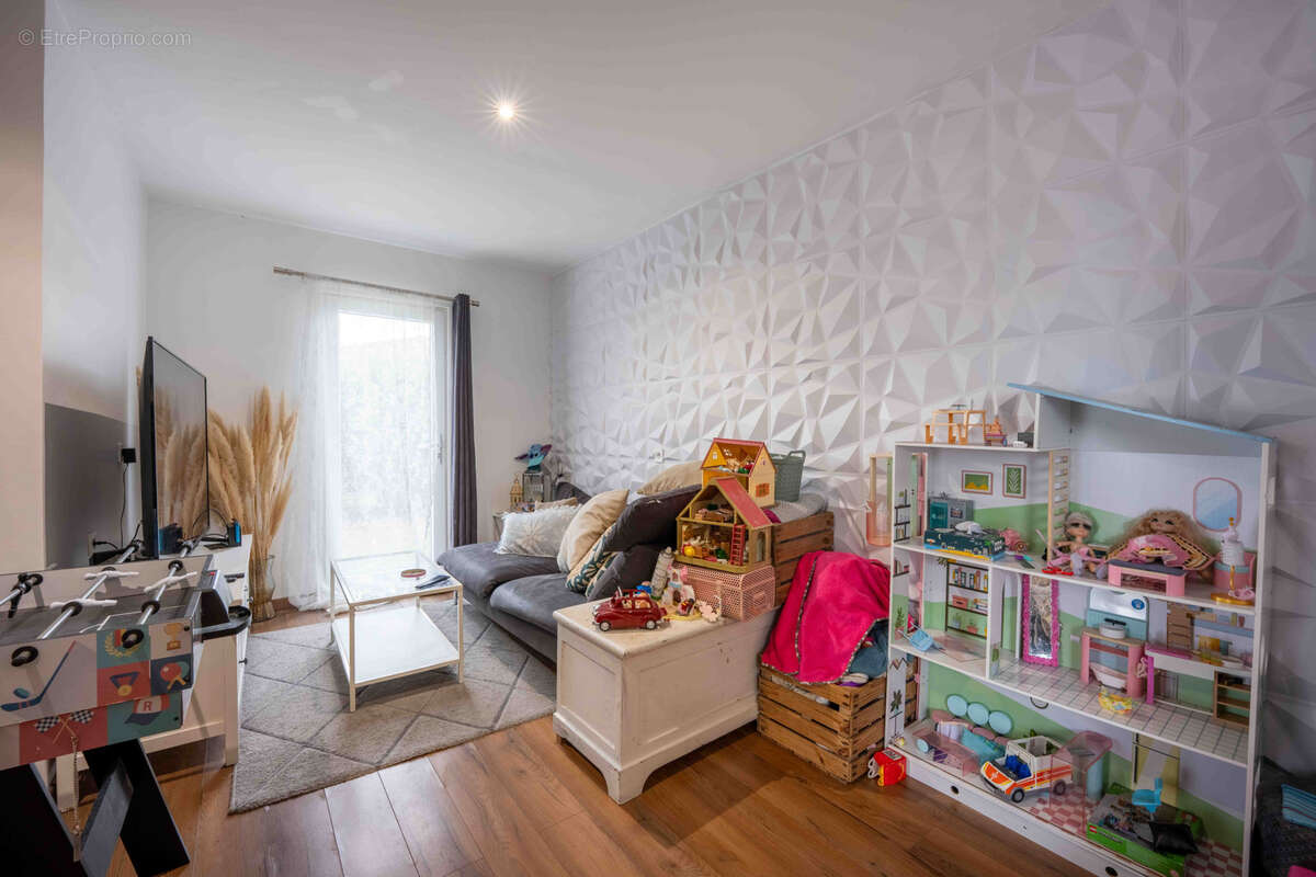 Maison à BELIN-BELIET