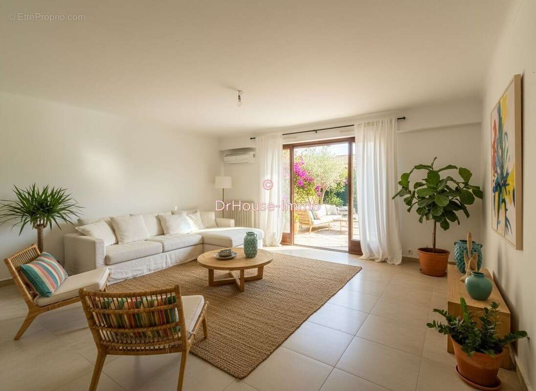 Appartement à CAGNES-SUR-MER