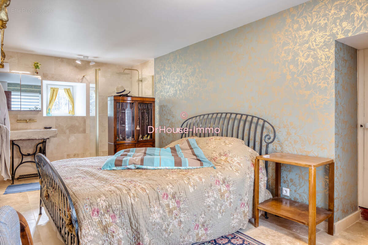 Maison 245 m² à Falaise  - photo 35