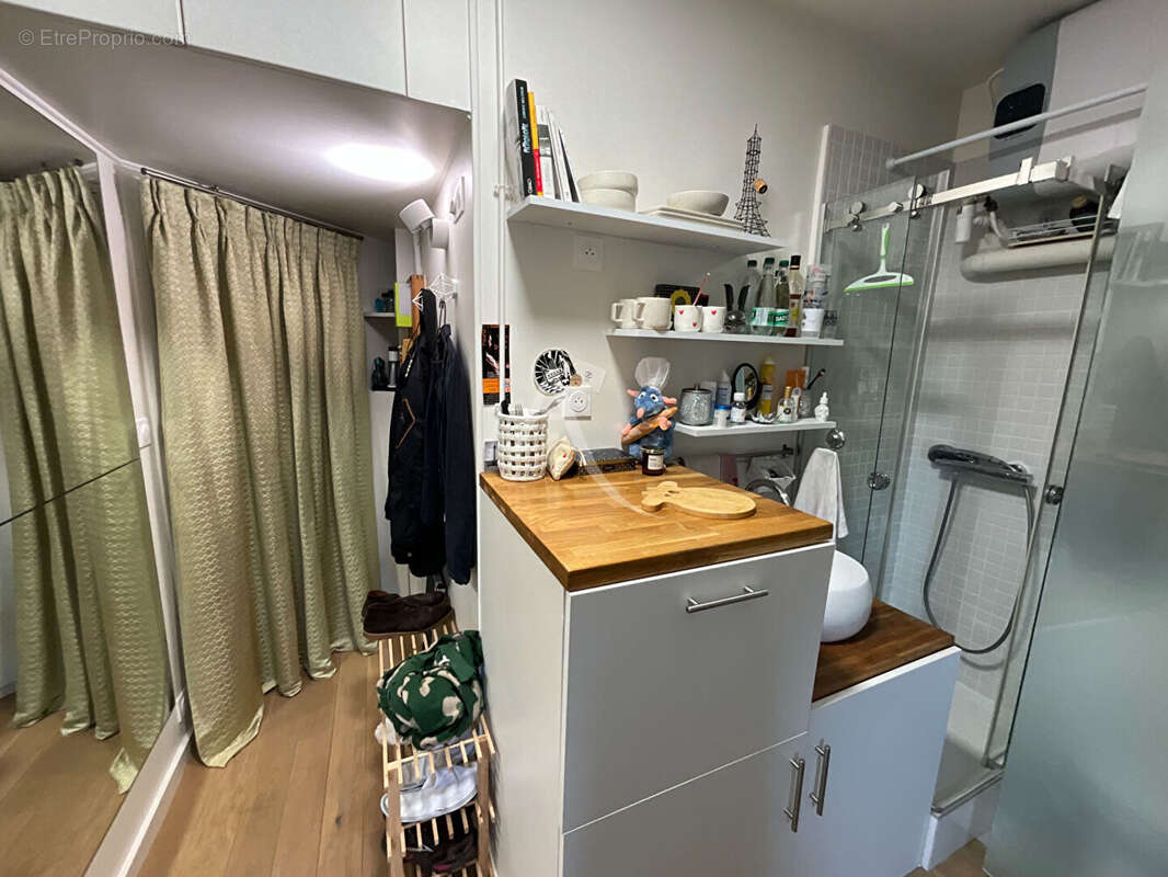 Appartement à PARIS-8E