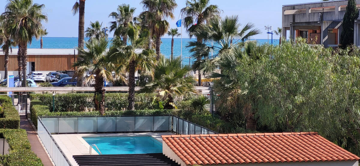 Appartement à VILLENEUVE-LOUBET