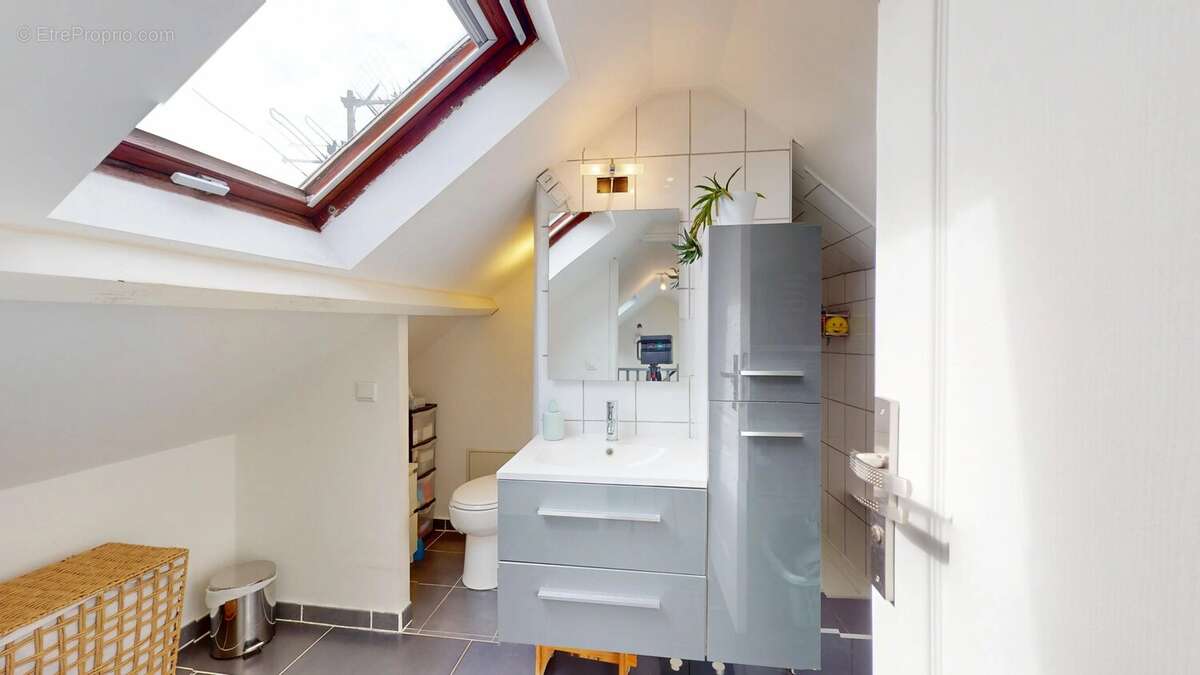 Appartement à CLICHY-SOUS-BOIS
